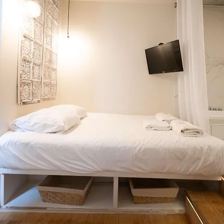 Cosy - 18 -2p * Paris